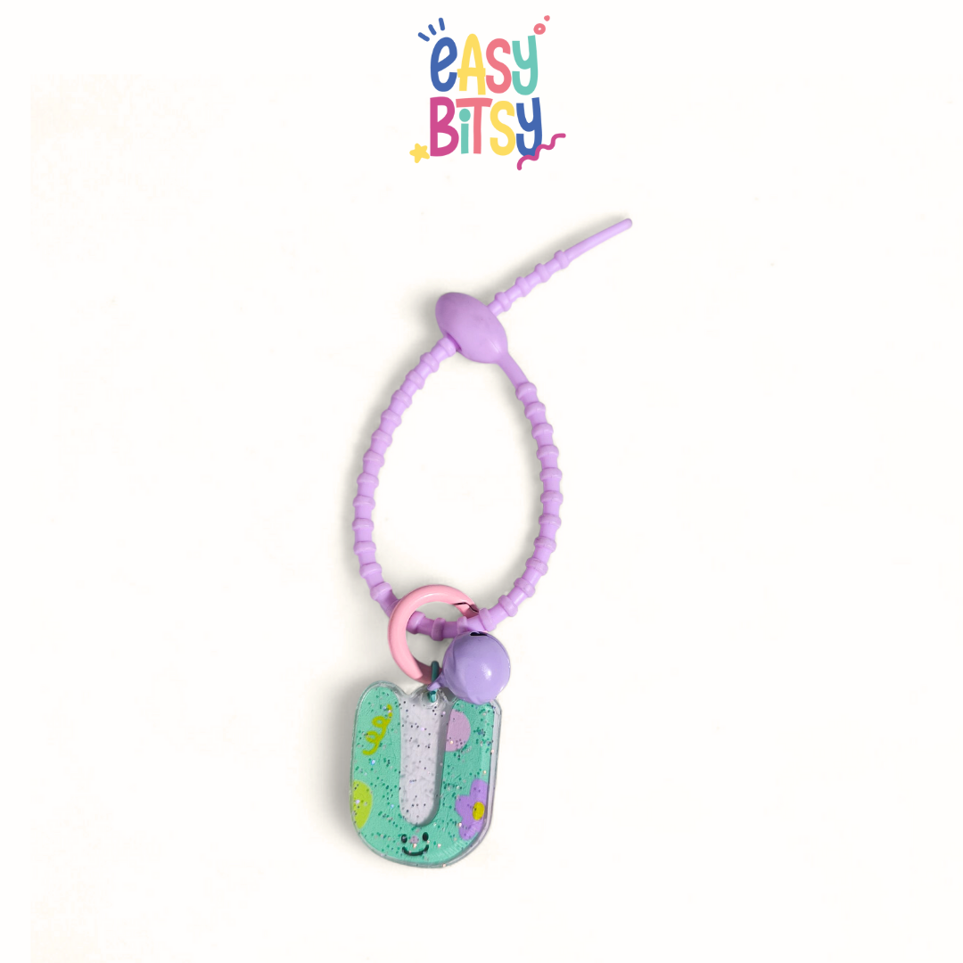 Easy Bitsy Keychain Alphabet Akrilik Nama Keren Tidak ada merek