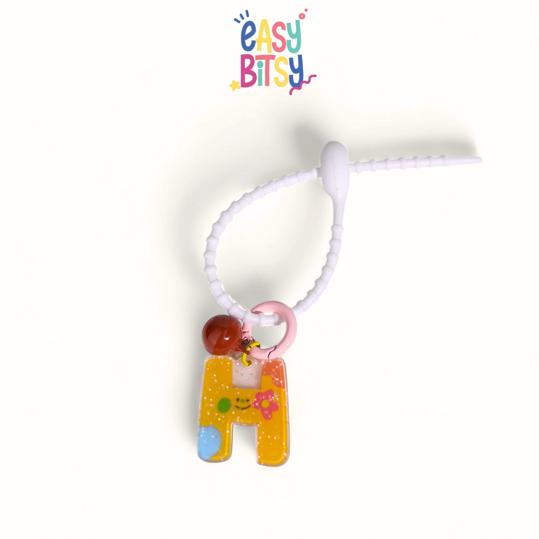 Easy Bitsy Keychain Alphabet Akrilik Nama Keren Tidak ada merek