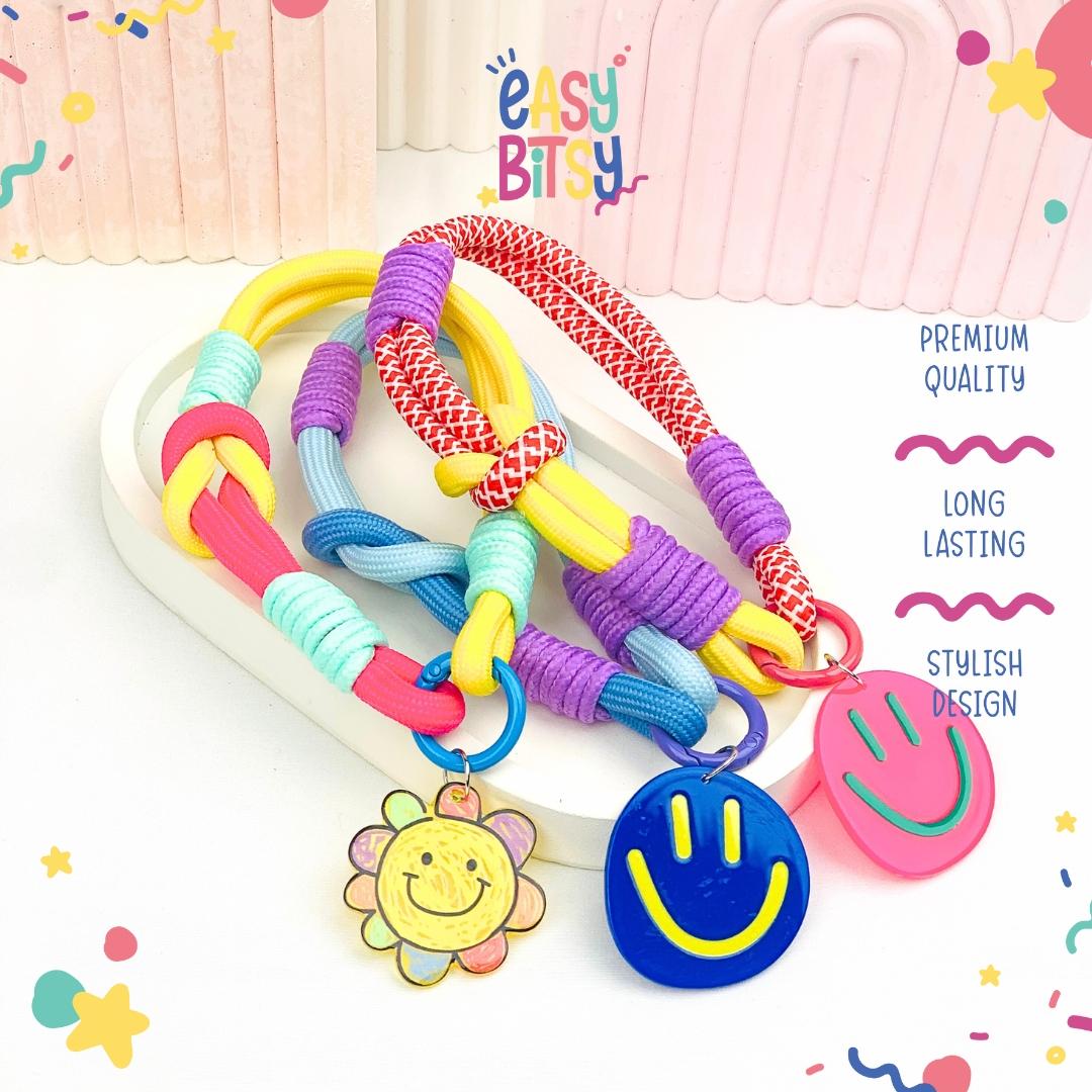 Easy Bitsy Keychain Gantungan Akrilik Smile Tidak ada merek