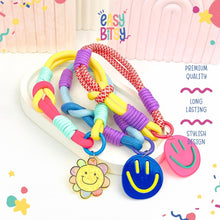 Easy Bitsy Keychain Gantungan Akrilik Smile Tidak ada merek
