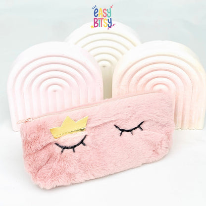 Easy Bitsy  Pencil Case Tempat Pensil Bulu Queen Of Sleep Tidak ada merek