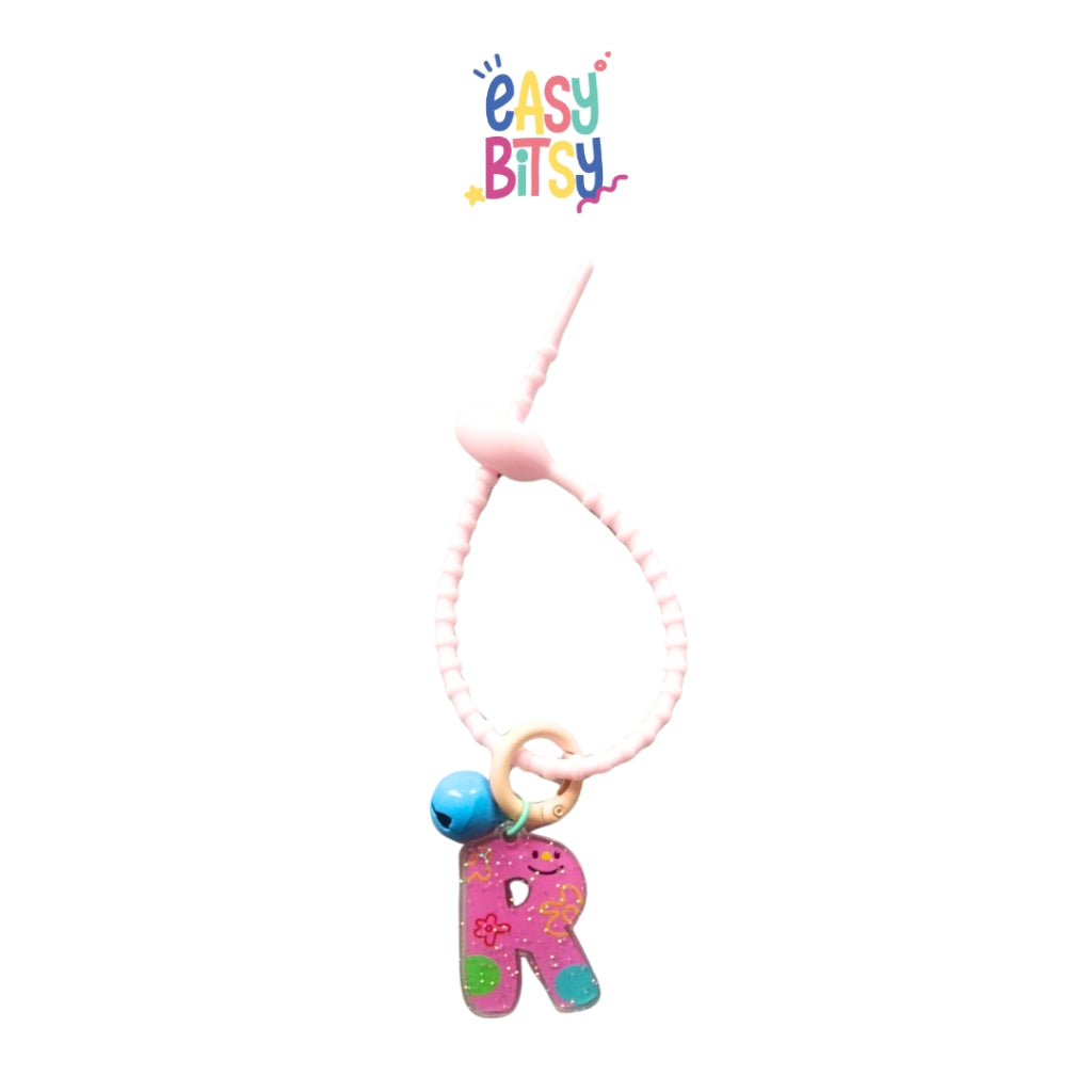 Easy Bitsy Keychain Gantungan Alphabet Akrilik Tidak ada merek