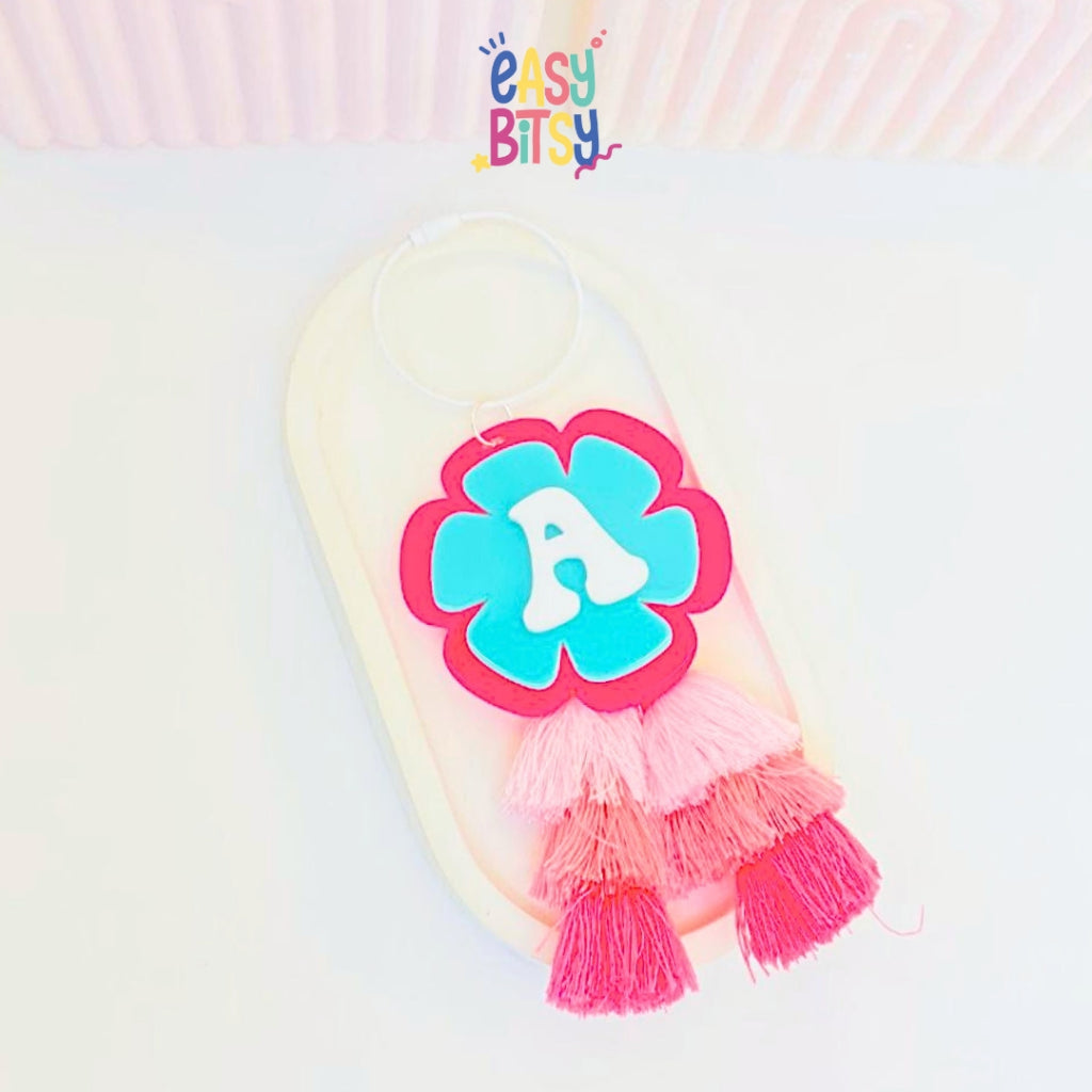 Easy Bitsy Keychain Aksesoris gantungan Alphabet Akrilik Rumbai Tidak ada merek