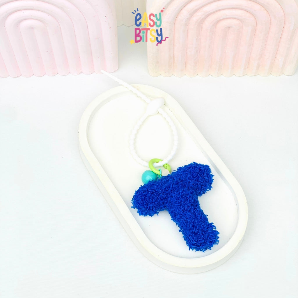 Easy Bitsy Keychain Gantungan Bulu Alphabet Buah dan Karakter Tidak ada merek