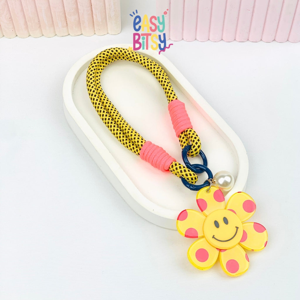 Easy Bitsy Keychain Gantungan Flower Tidak ada merek