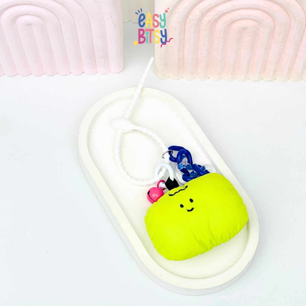 Easy Bitsy Keychain Gantungan Bulu Alphabet Buah dan Karakter Tidak ada merek