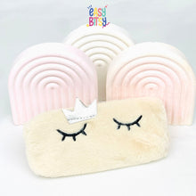 Easy Bitsy  Pencil Case Tempat Pensil Bulu Queen Of Sleep Tidak ada merek