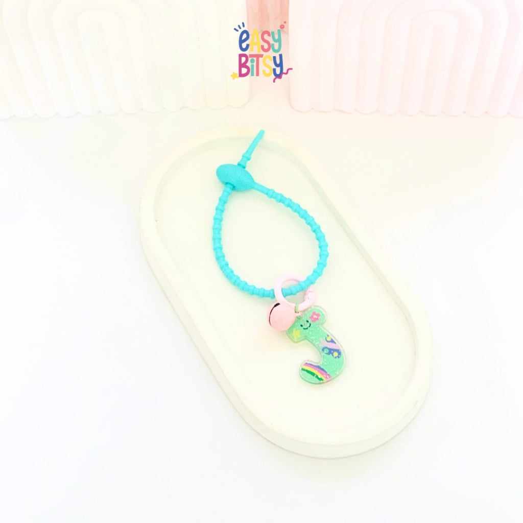 Easy Bitsy Keychain Gantungan Alphabet Akrilik Tidak ada merek