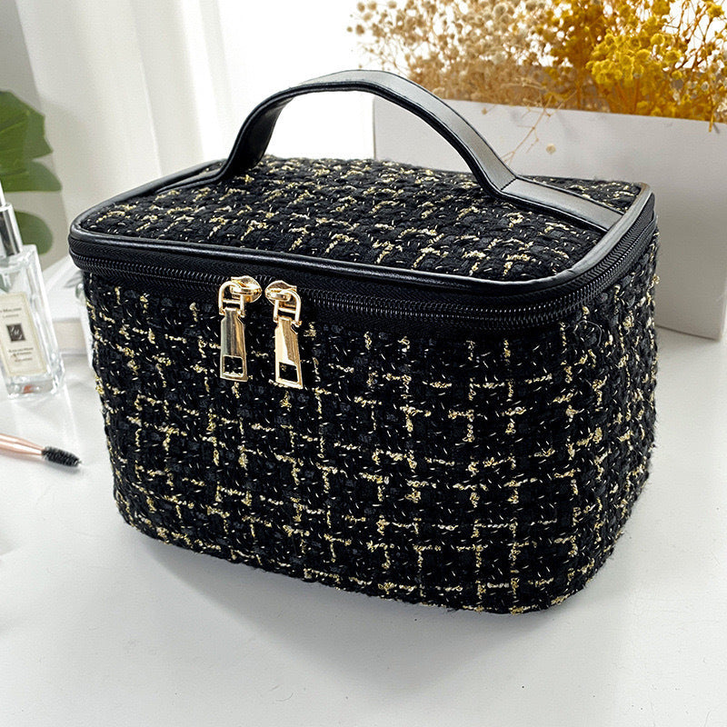 Easy Bitsy Tas Kosmetik Make Up Tidak ada merek