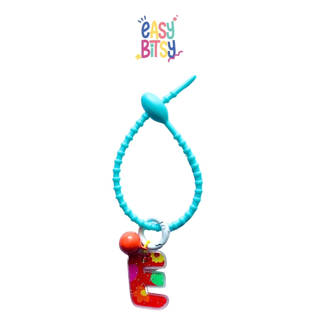 Easy Bitsy Keychain Gantungan Alphabet Akrilik Tidak ada merek