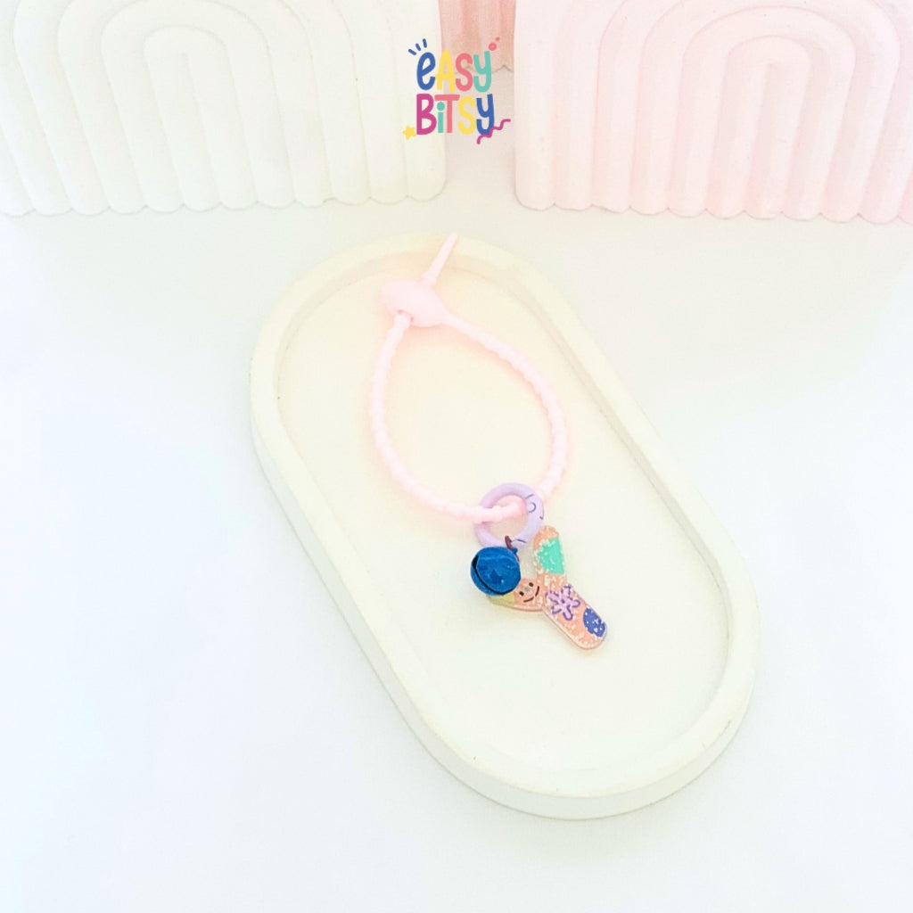 Easy Bitsy Keychain Gantungan Alphabet Akrilik Tidak ada merek