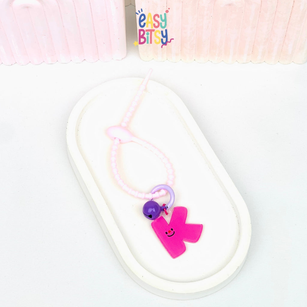 Easy Bitsy Keychain Gantungan Alphabet Akrilik Smile Polos Tidak ada merek