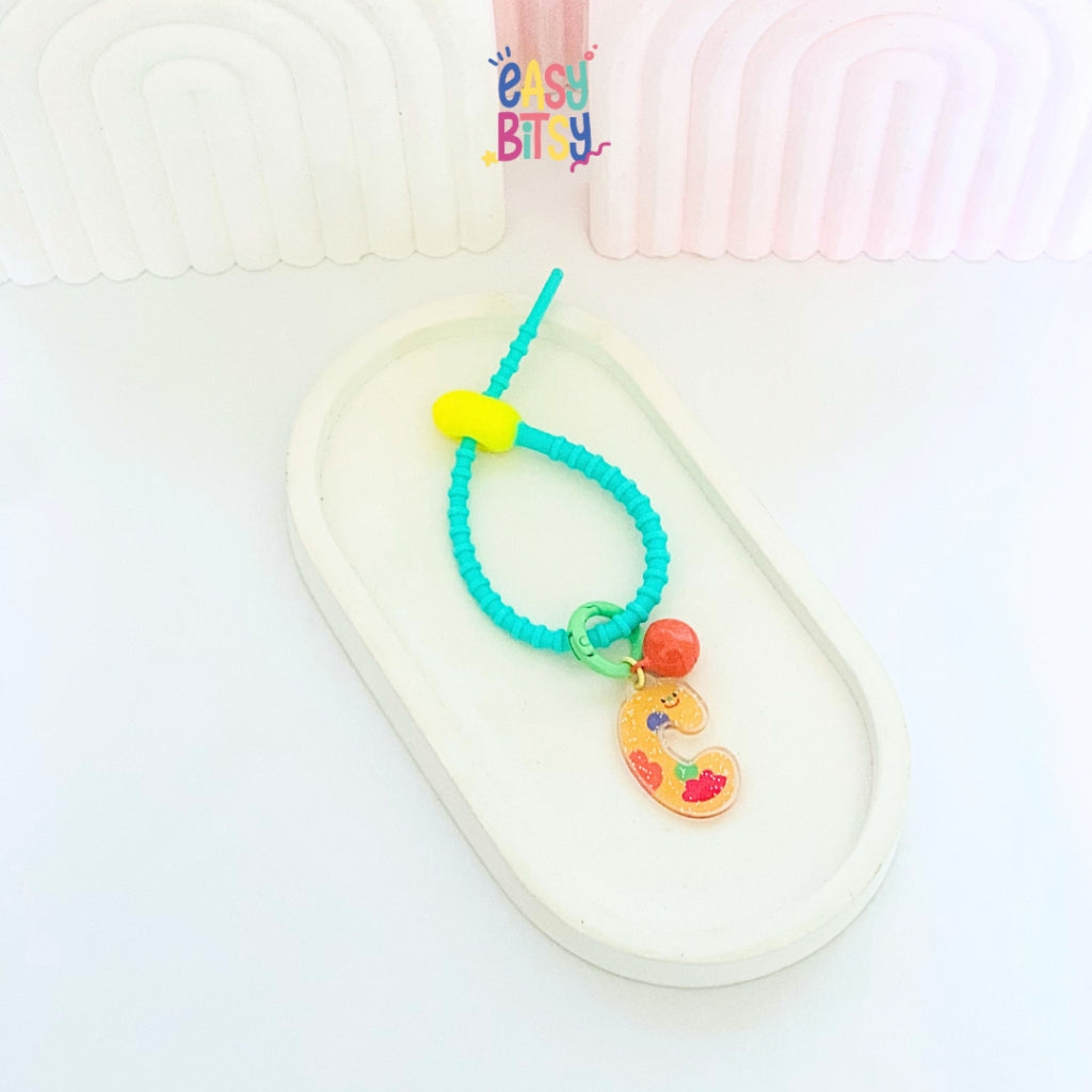 Easy Bitsy Keychain Gantungan Alphabet Akrilik Tidak ada merek