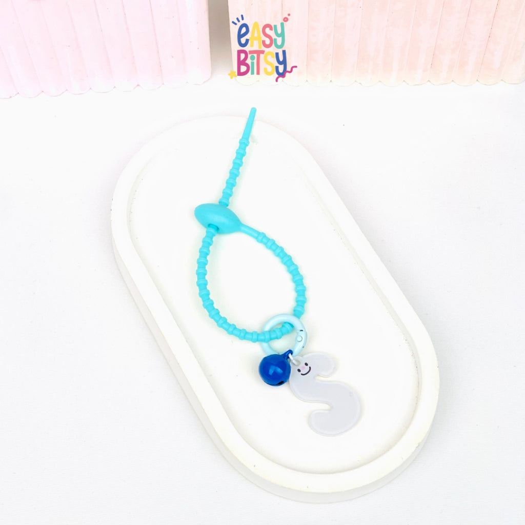 Easy Bitsy Keychain Gantungan Alphabet Akrilik Smile Polos Tidak ada merek