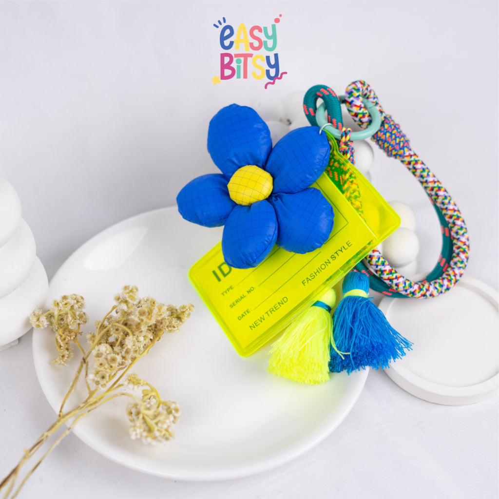 Easy Bitsy - Keychain Lanyard Korea Name Tag ID - Louis Card Bag Tidak ada merek